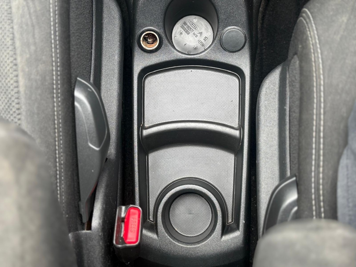 Used Citroen C4 Picasso 2010 for sale - 77993227: Photo 27