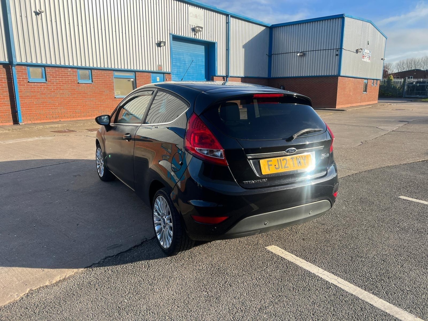 Used Ford Fiesta 2012 for sale - 76645594: Photo 11