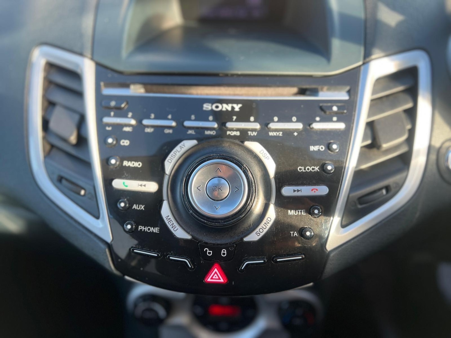 Used Ford Fiesta 2012 for sale - 76645594: Photo 16