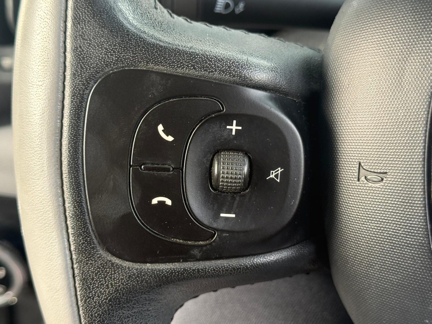 Used Fiat 500L 2013 for sale - 77994358: Photo 25