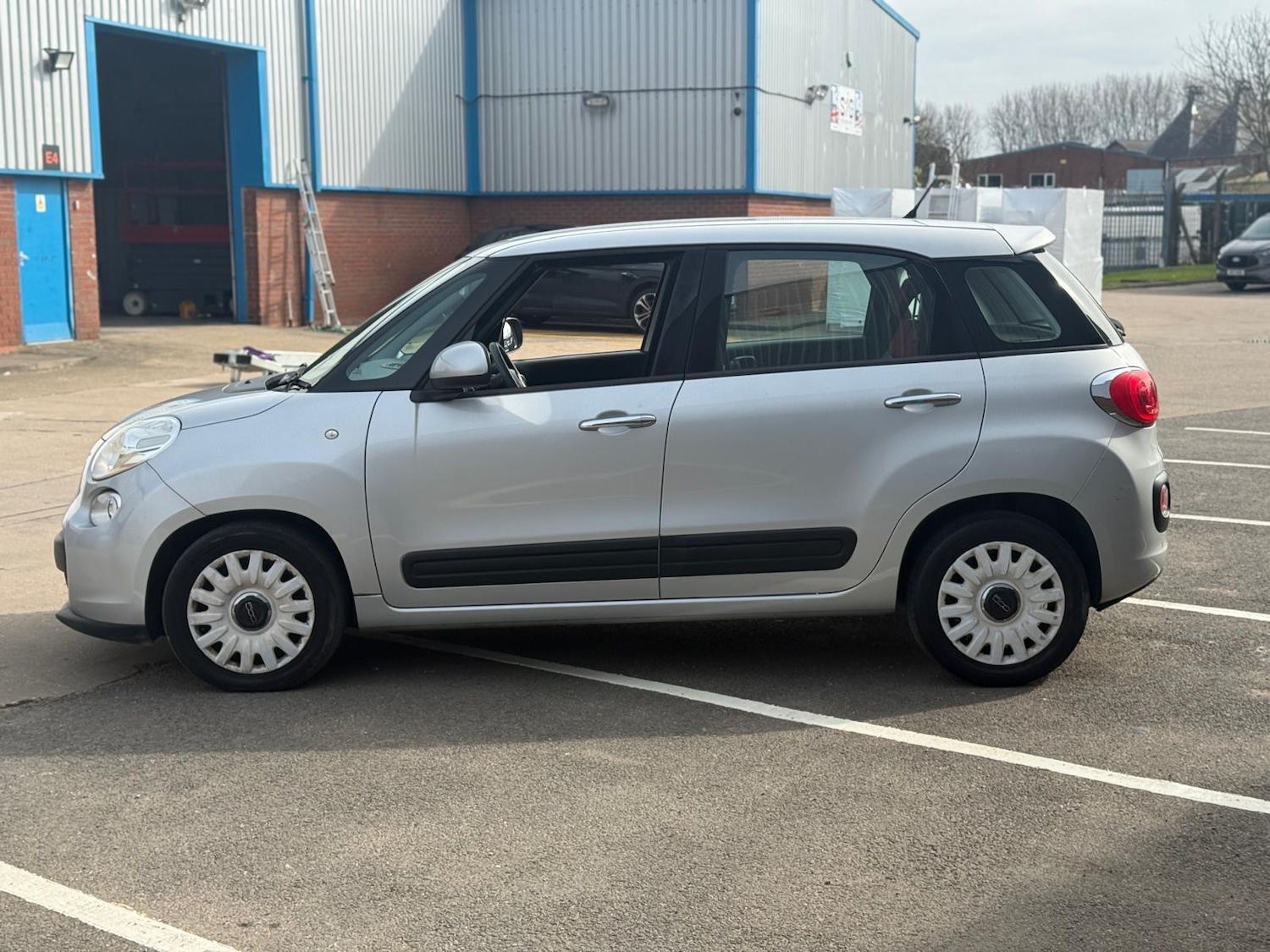 Used Fiat 500L 2013 for sale - 77994358: Photo 3