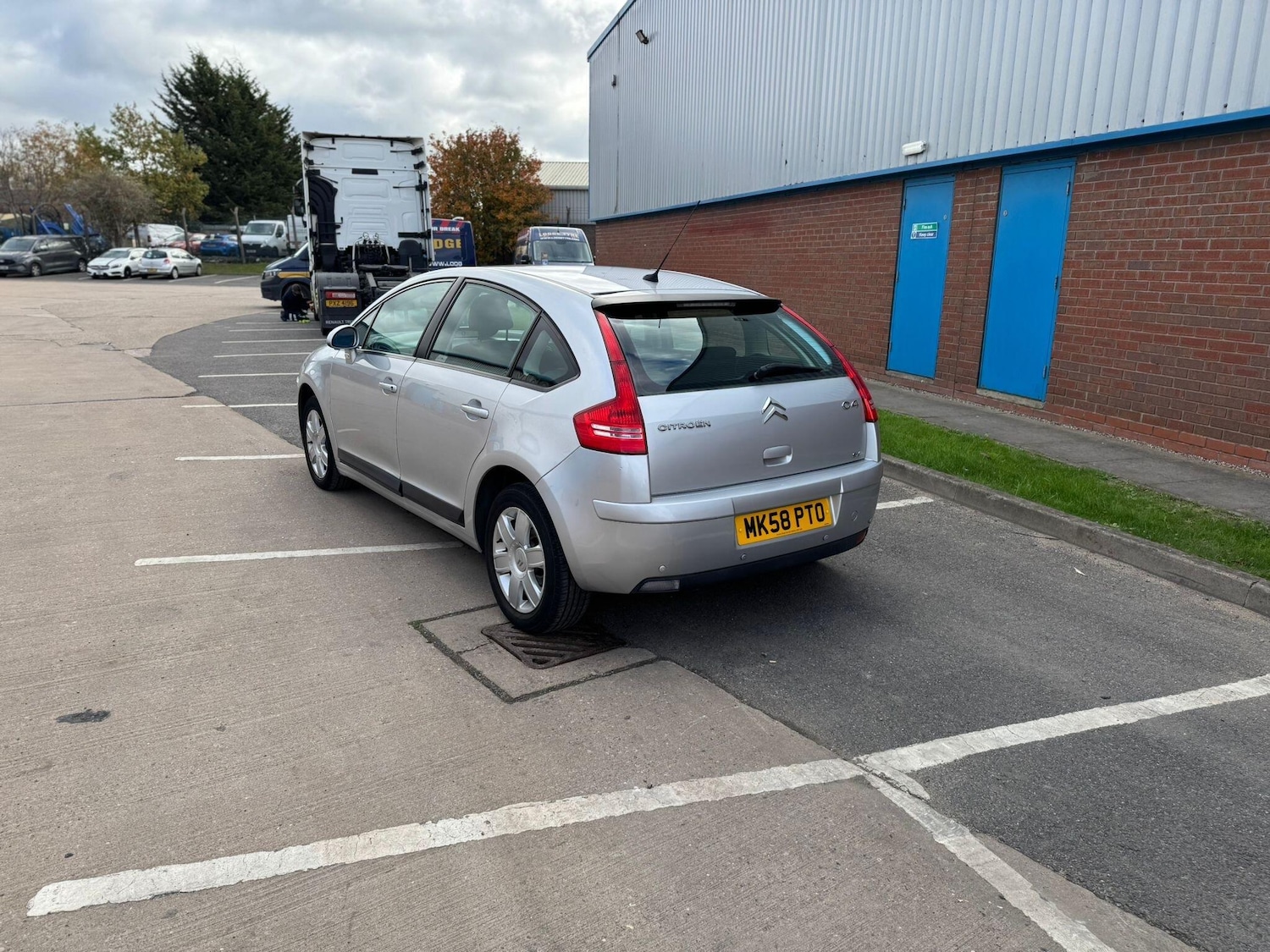 Used Citroen C4 2008 for sale - 76370252: Photo 5