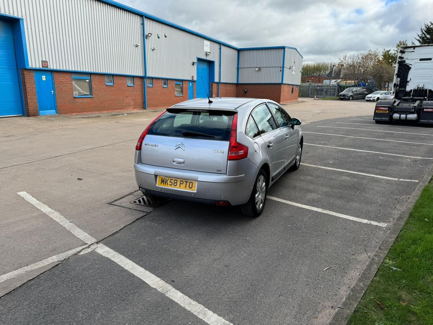Used Citroen C4 2008 for sale - 76370252: Photo 6