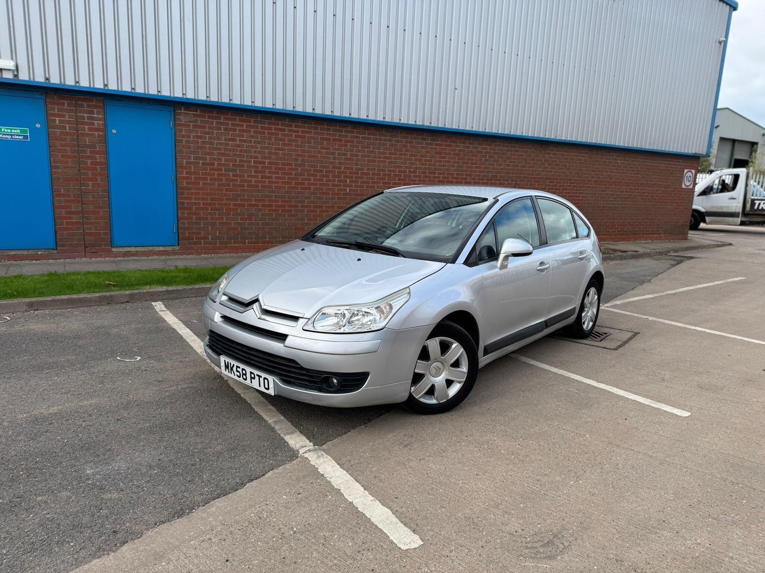 Used Citroen C4 2008 for sale - 76370252: Photo 8