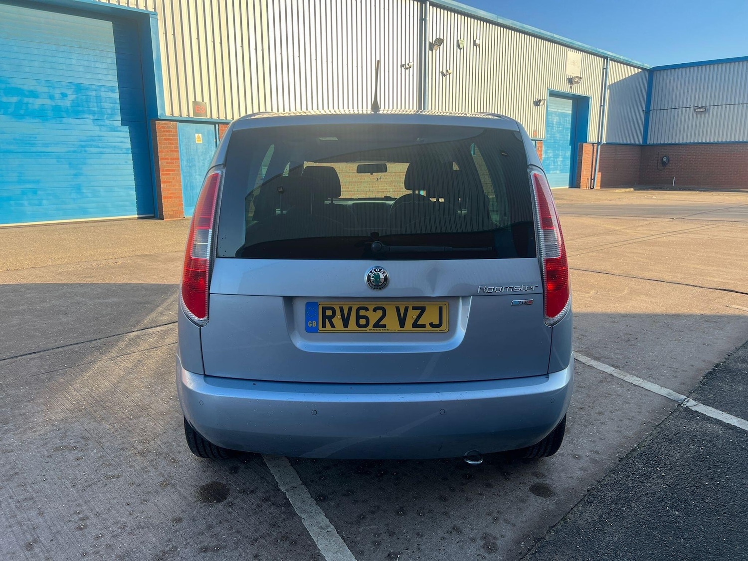 Used Skoda Roomster 2012 for sale - 77081311: Photo 2