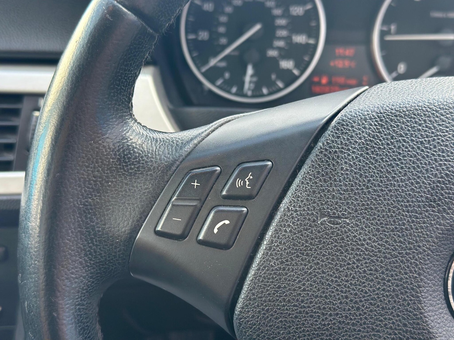 Used BMW 3 Series 2011 for sale - 77637726: Photo 20