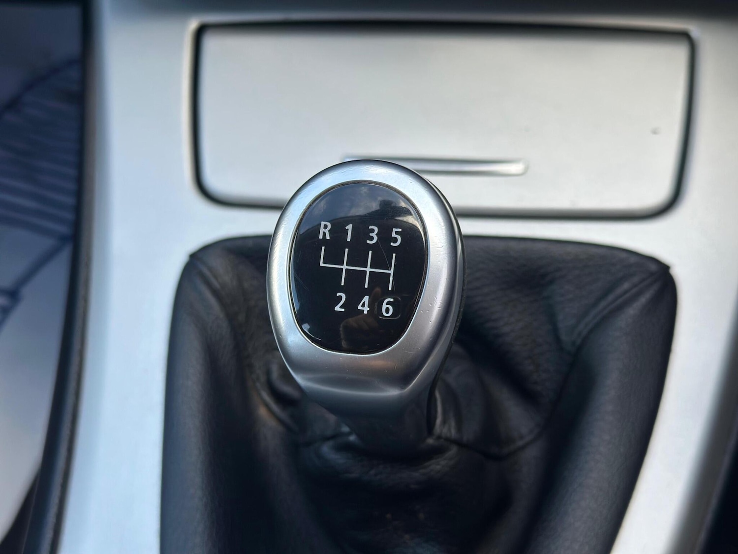 Used BMW 3 Series 2011 for sale - 77637726: Photo 25