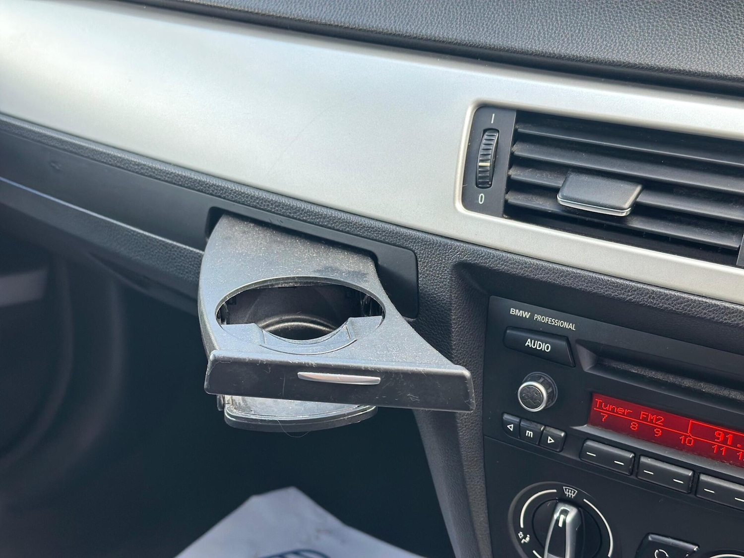 Used BMW 3 Series 2011 for sale - 77637726: Photo 27