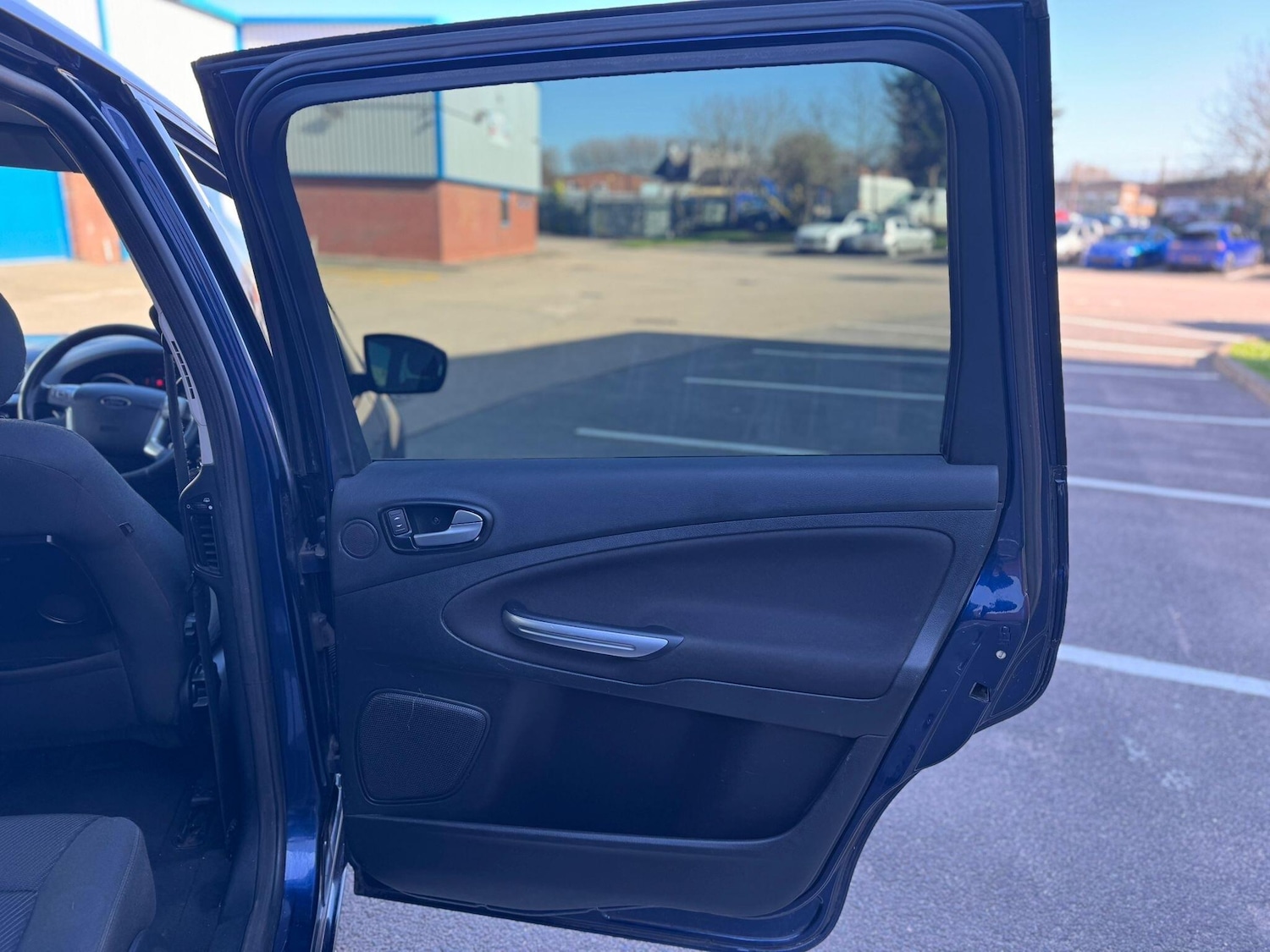 Used Ford Galaxy 2009 for sale - 77939478: Photo 26