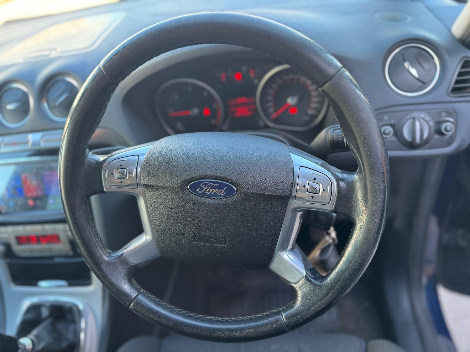 Used Ford Galaxy 2009 for sale - 77939478: Photo 30