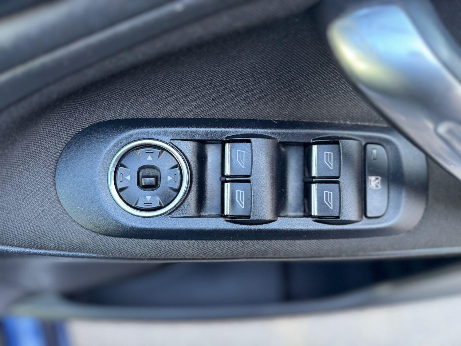 Used Ford Galaxy 2009 for sale - 77939478: Photo 32