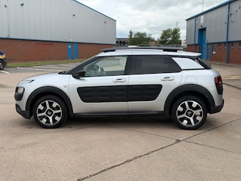 Used Citroen C4 Cactus 2018 for sale - 78934575: Photo