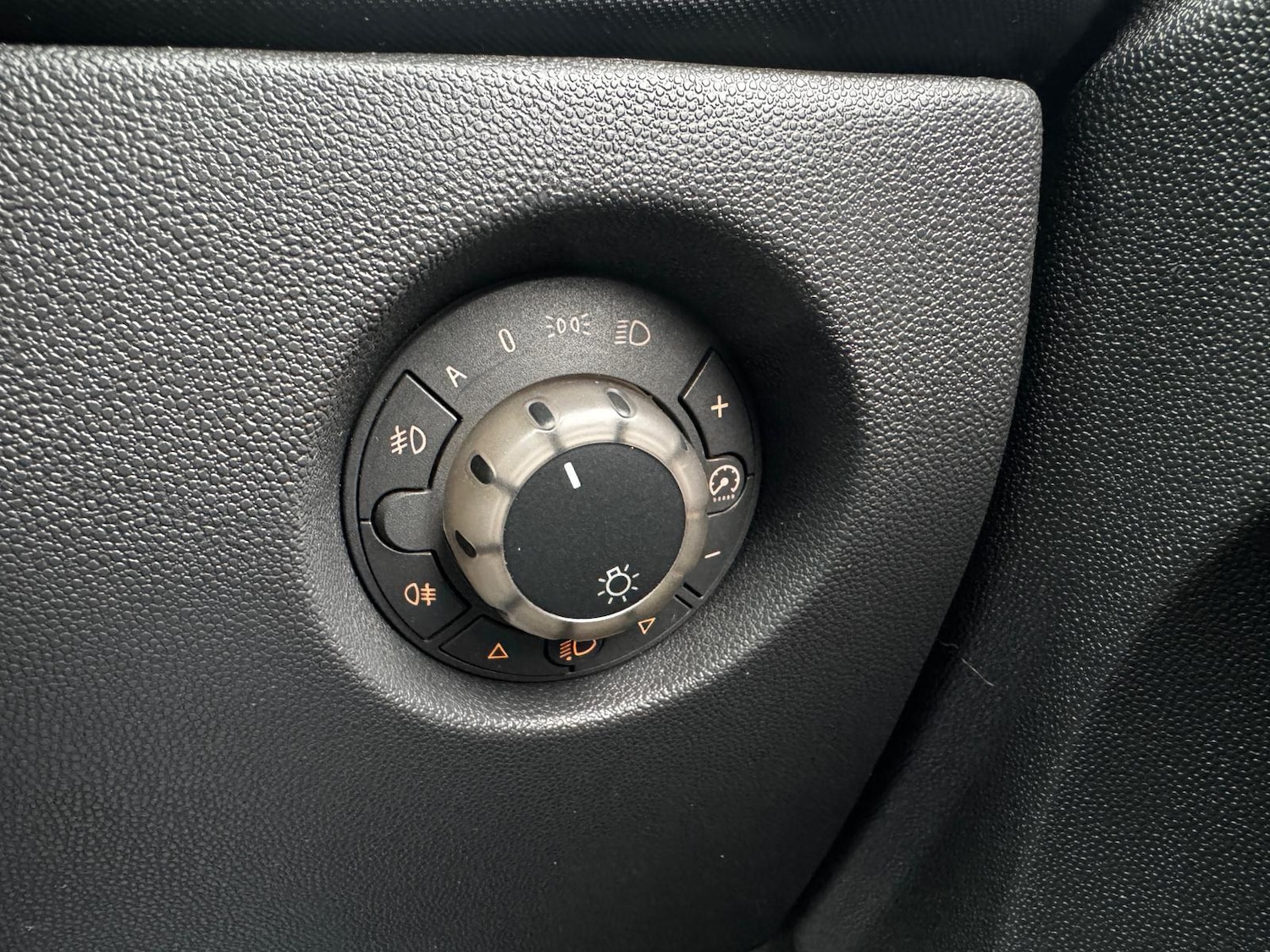 Used Vauxhall Corsa 2009 for sale - 77882509: Photo 21