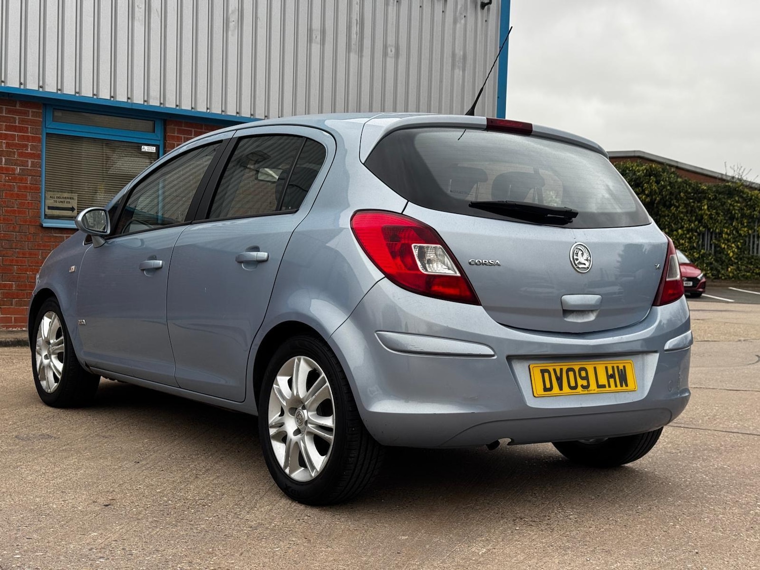 Used Vauxhall Corsa 2009 for sale - 77882509: Photo 8