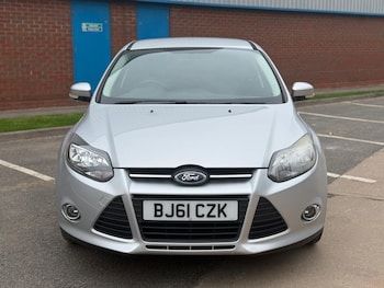 2011 (61) - 1.6 TDCi Zetec Euro 5 (s/s) 5dr