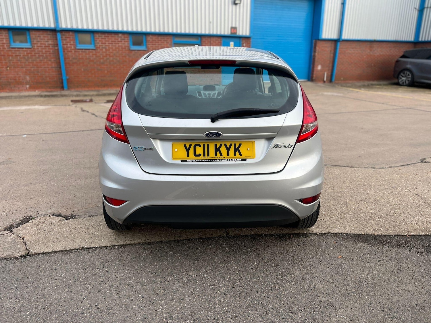 Used Ford Fiesta 2011 for sale - 76499040: Photo 2