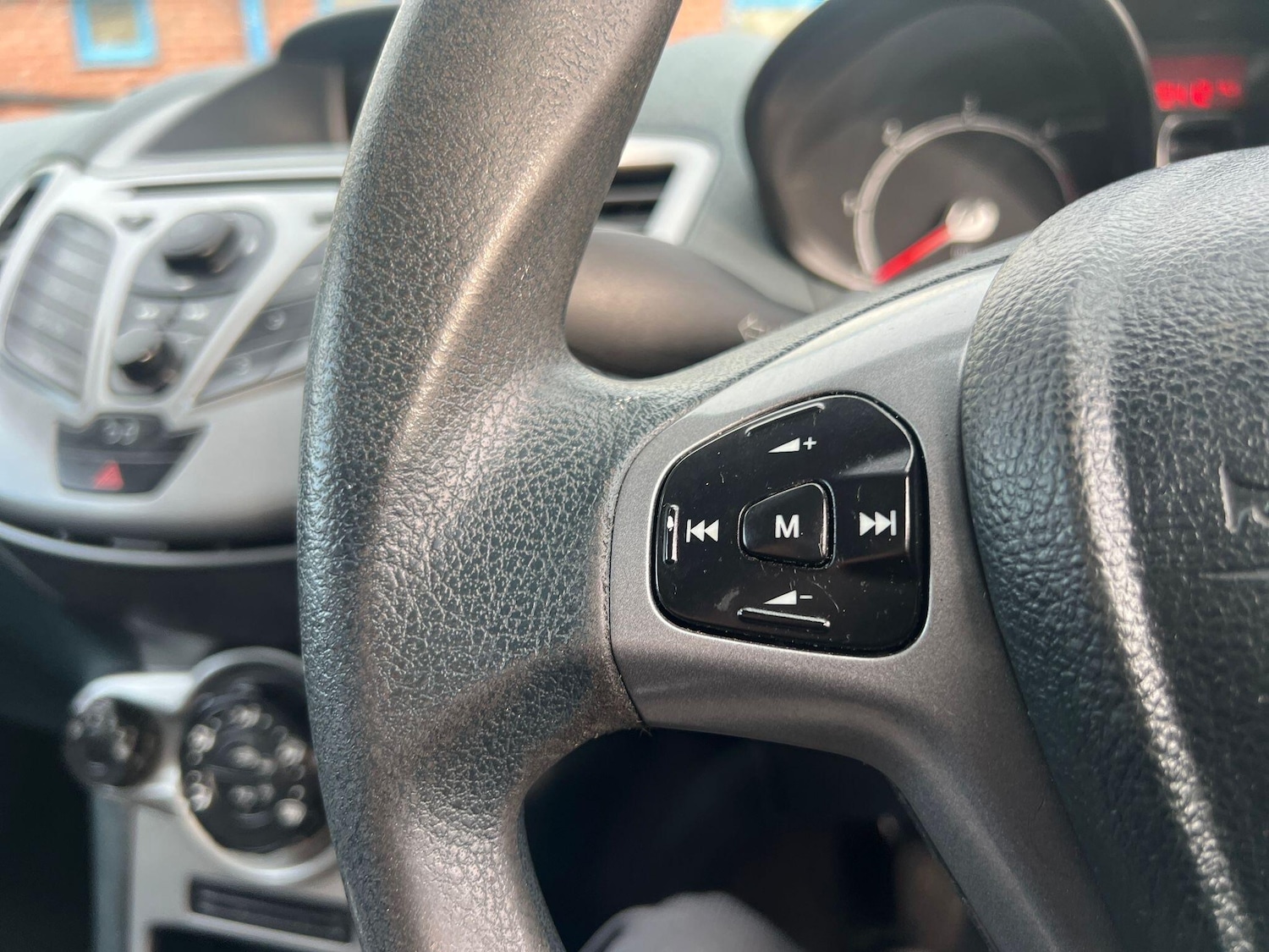 Used Ford Fiesta 2011 for sale - 76499040: Photo 20