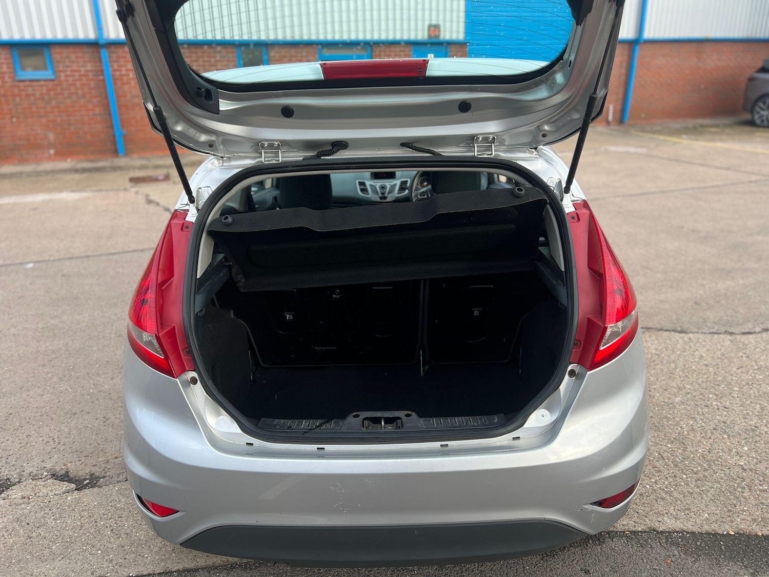 Used Ford Fiesta 2011 for sale - 76499040: Photo 21