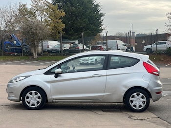 Used Ford Fiesta 2011 for sale - 76499040: Photo
