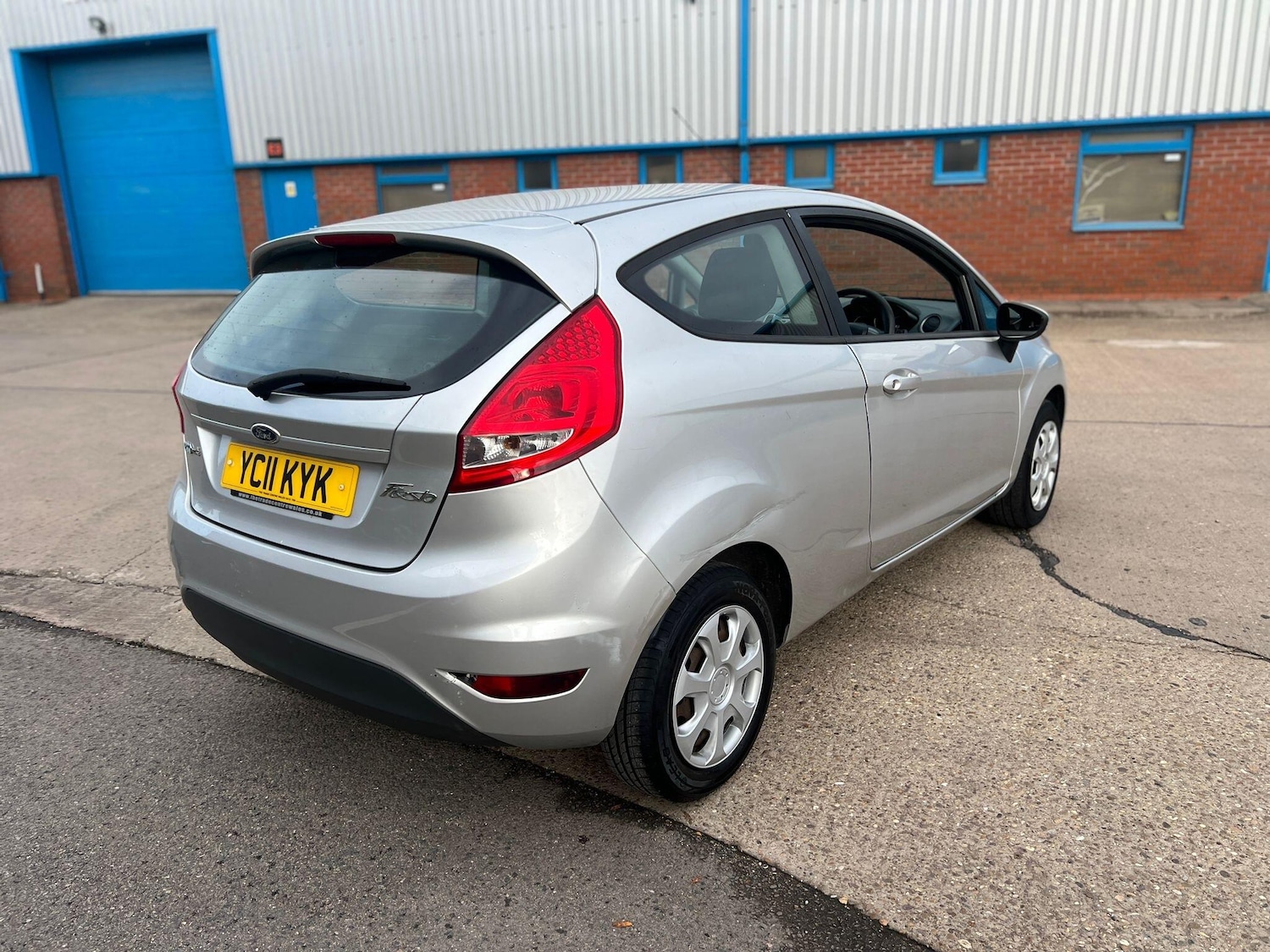 Used Ford Fiesta 2011 for sale - 76499040: Photo 6