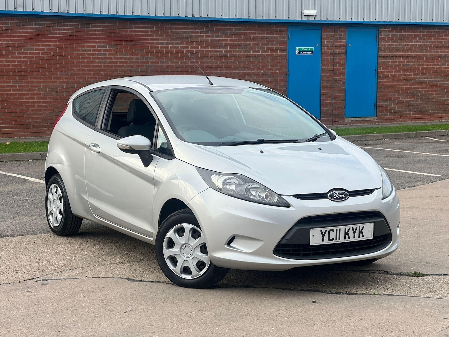 Used Ford Fiesta 2011 for sale - 76499040: Photo 7