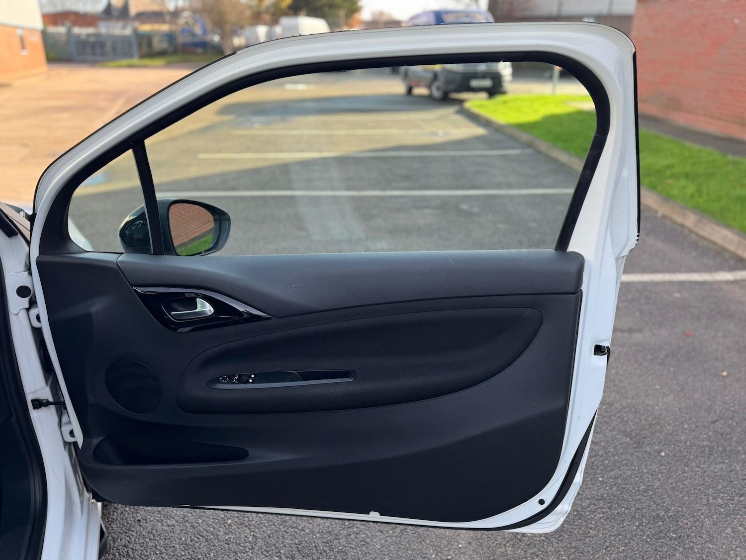 Used Citroen DS3 2014 for sale - 76572291: Photo 19