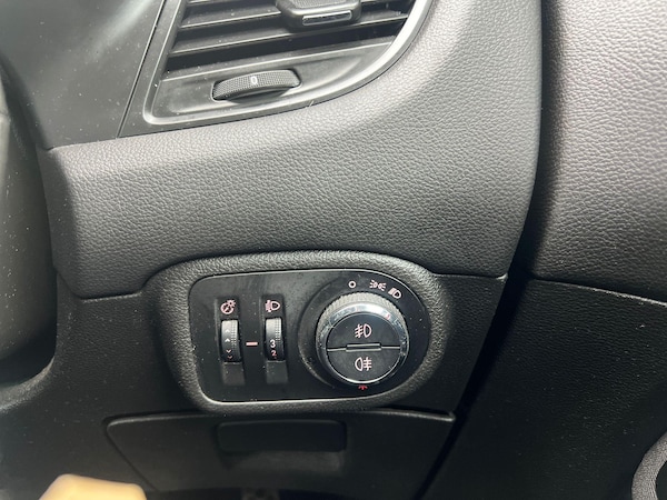 Used Vauxhall Zafira 2014 for sale - 76238928: Photo 22