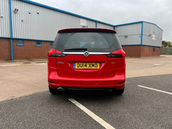 Used Vauxhall Zafira 2014 for sale - 76238928: Photo 2