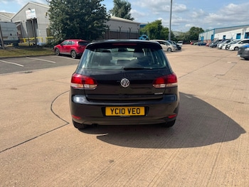 Used Volkswagen Golf 2010 for sale - 79202452: Photo