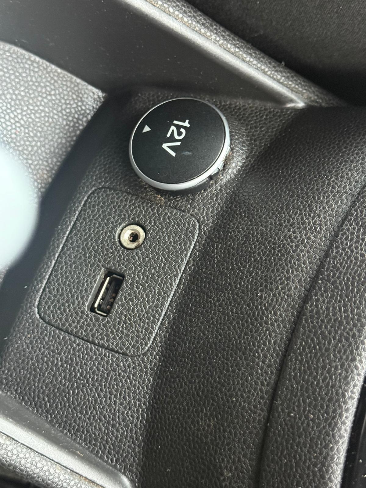 Used Ford Fiesta 2014 for sale - 77066674: Photo 27