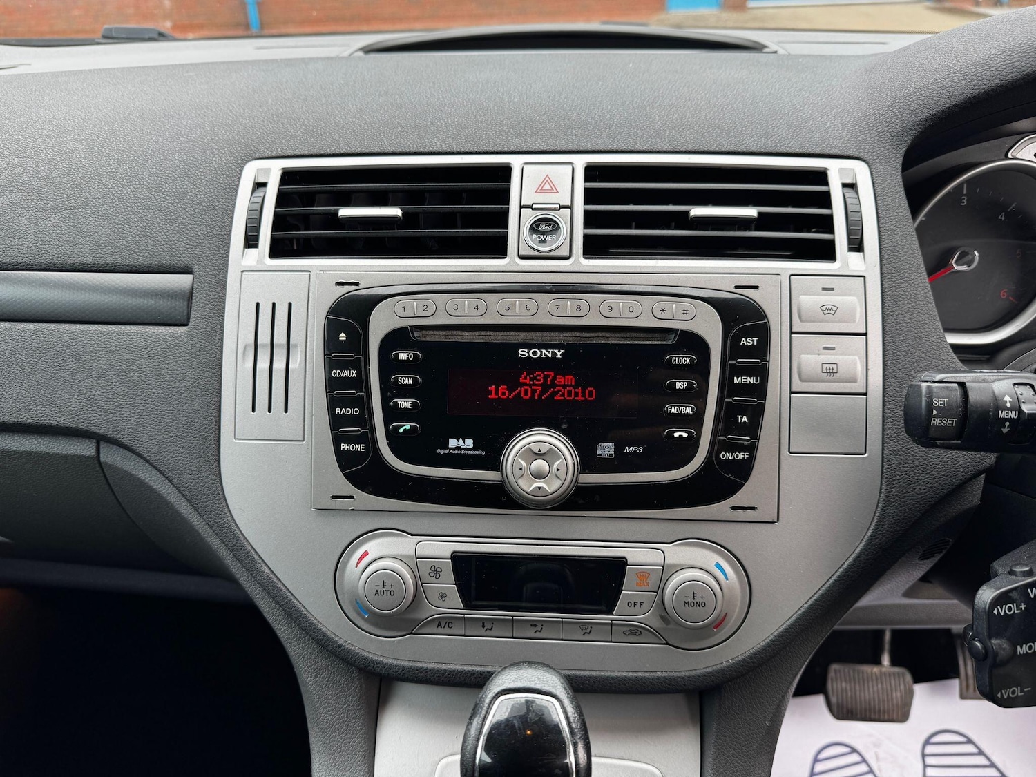 Used Ford Kuga 2010 for sale - 77883534: Photo 16