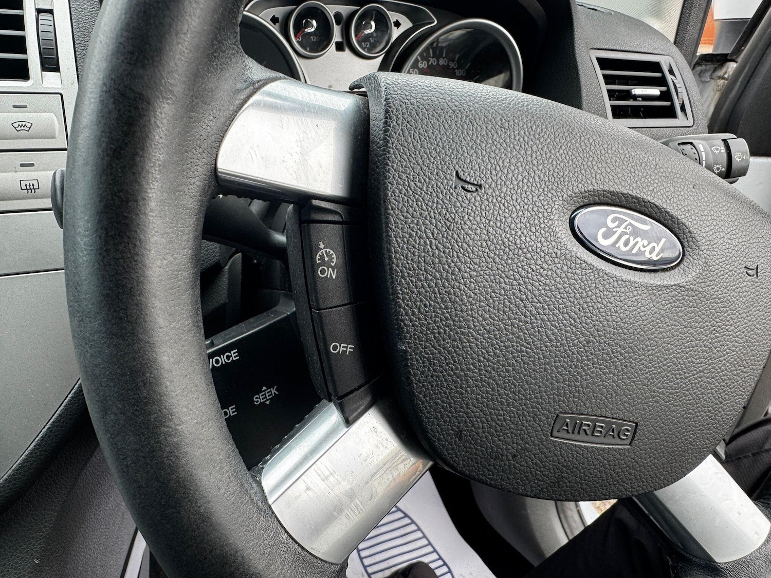 Used Ford Kuga 2010 for sale - 77883534: Photo 22