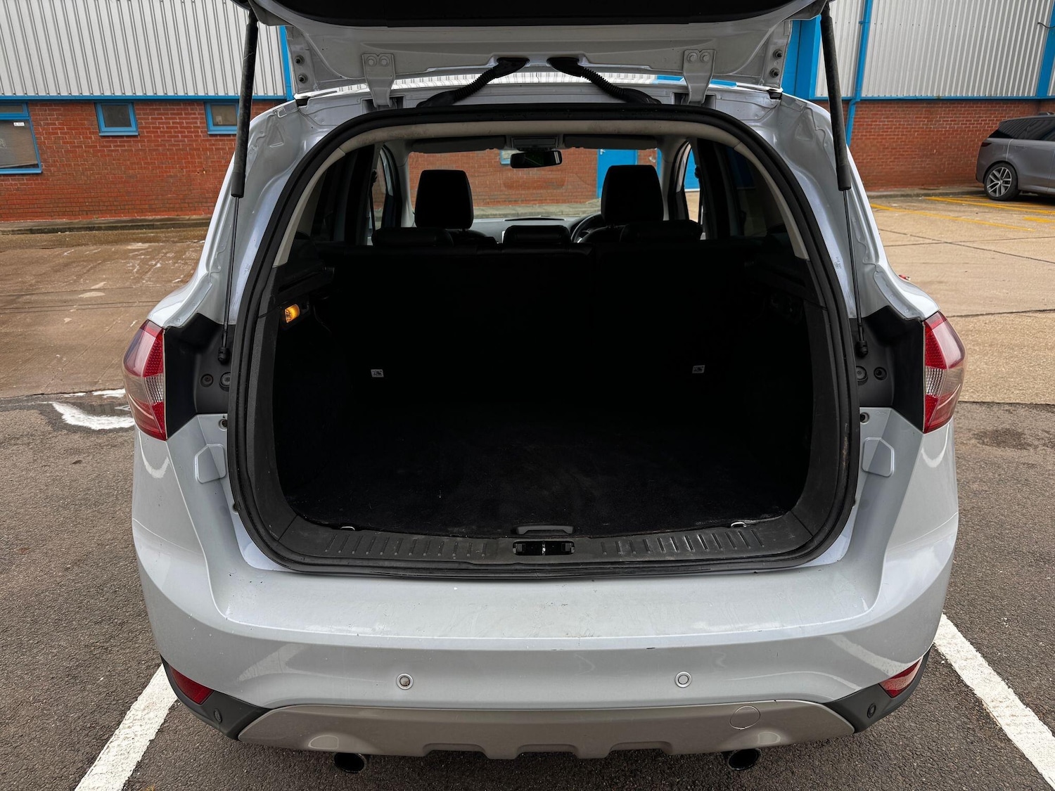 Used Ford Kuga 2010 for sale - 77883534: Photo 23