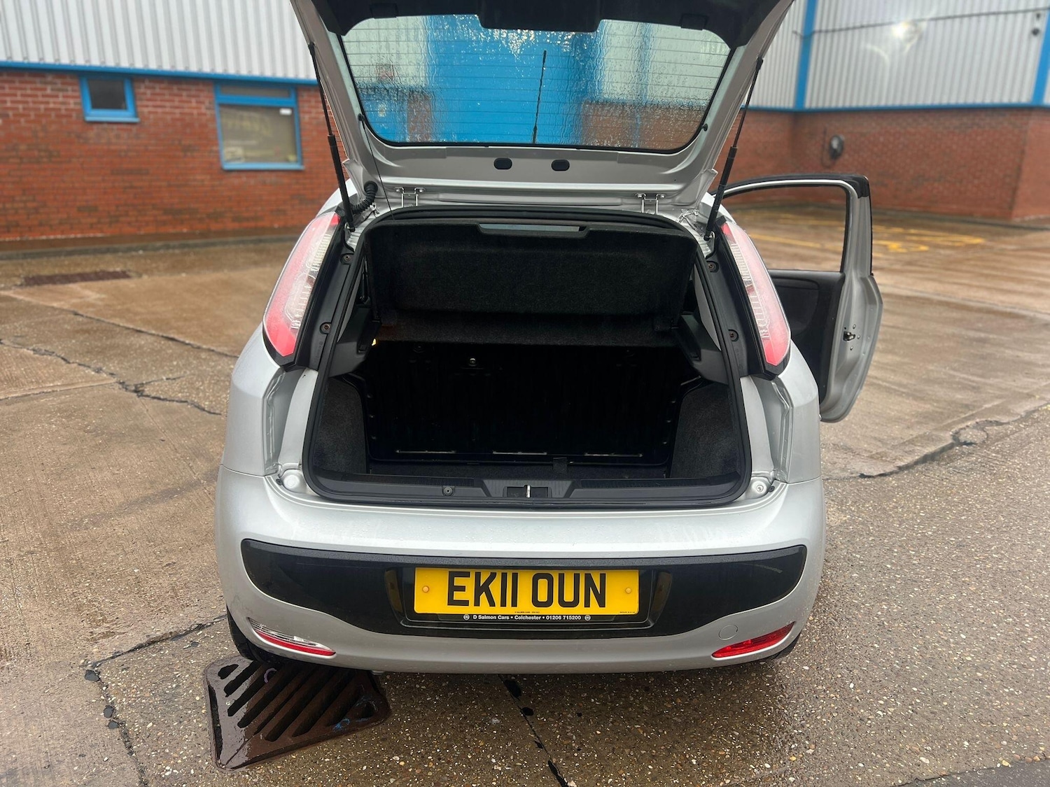 Used Fiat Punto Evo 2011 for sale - 76667362: Photo 22