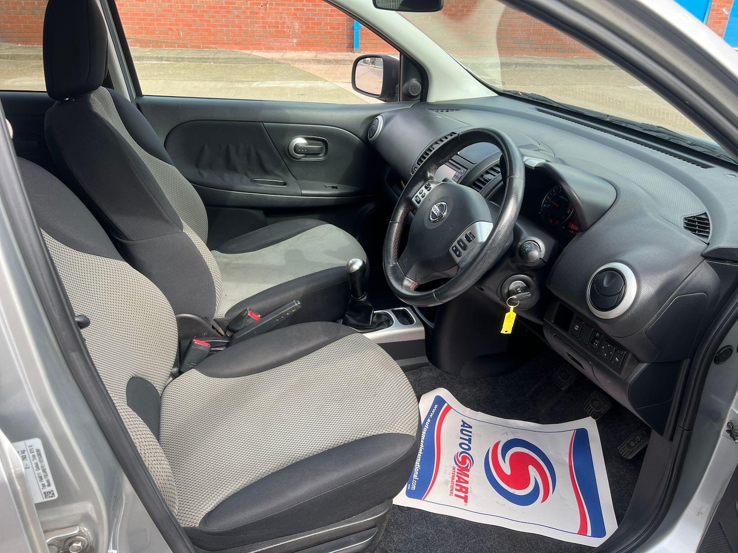 Used Nissan Note 2010 for sale - 76989901: Photo 14