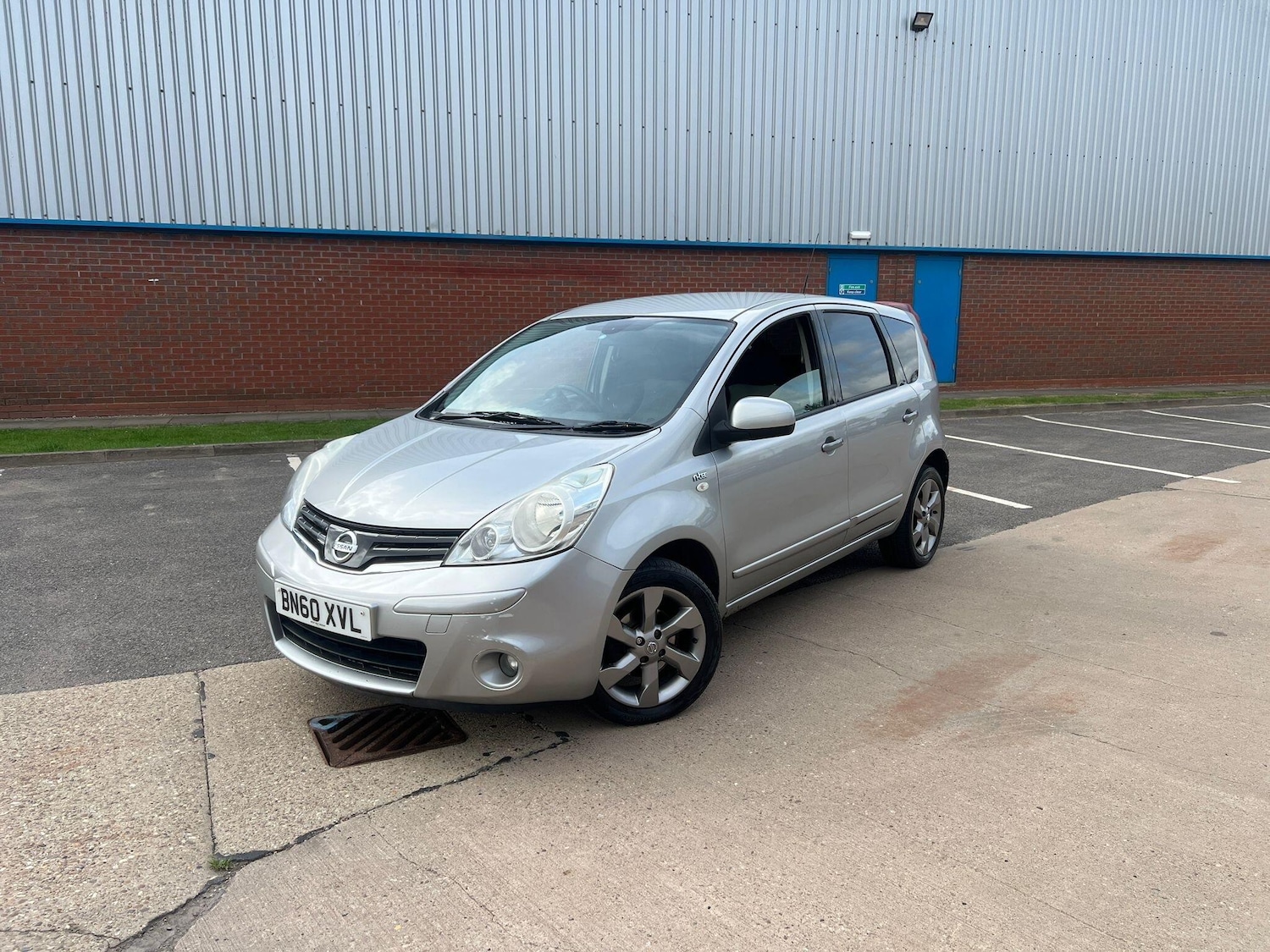 Used Nissan Note 2010 for sale - 76989901: Photo 9