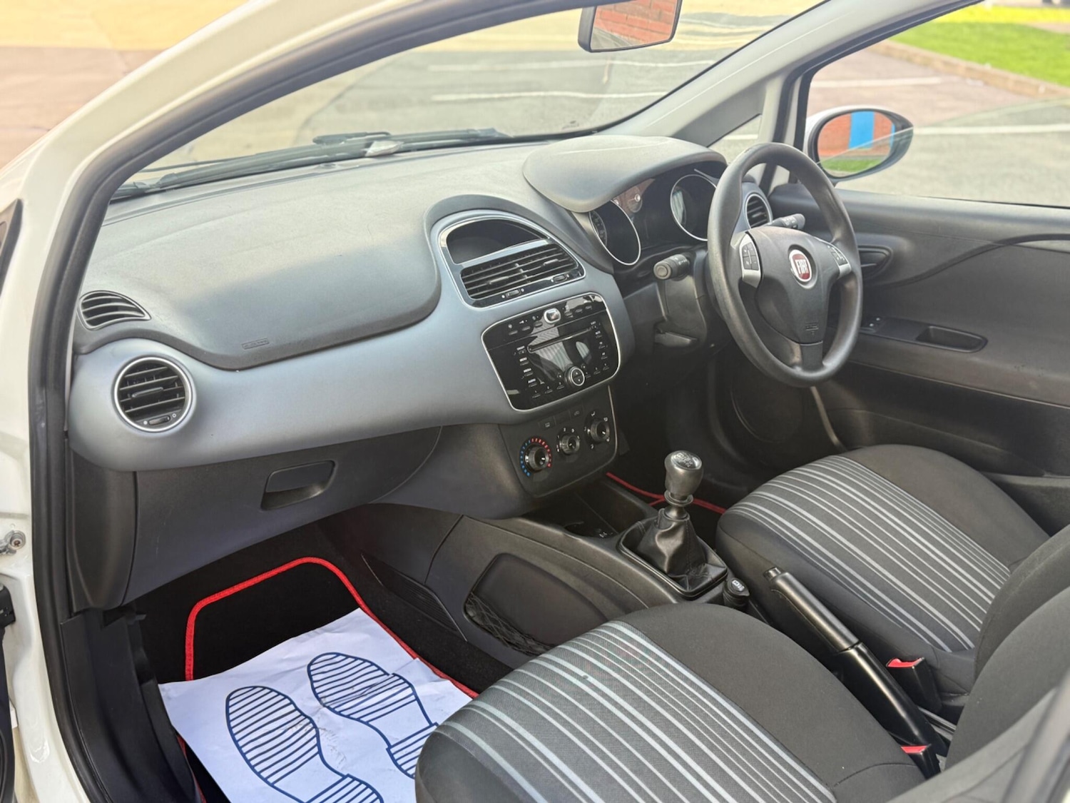 Used Fiat Punto Evo 2011 for sale - 77658210: Photo 17