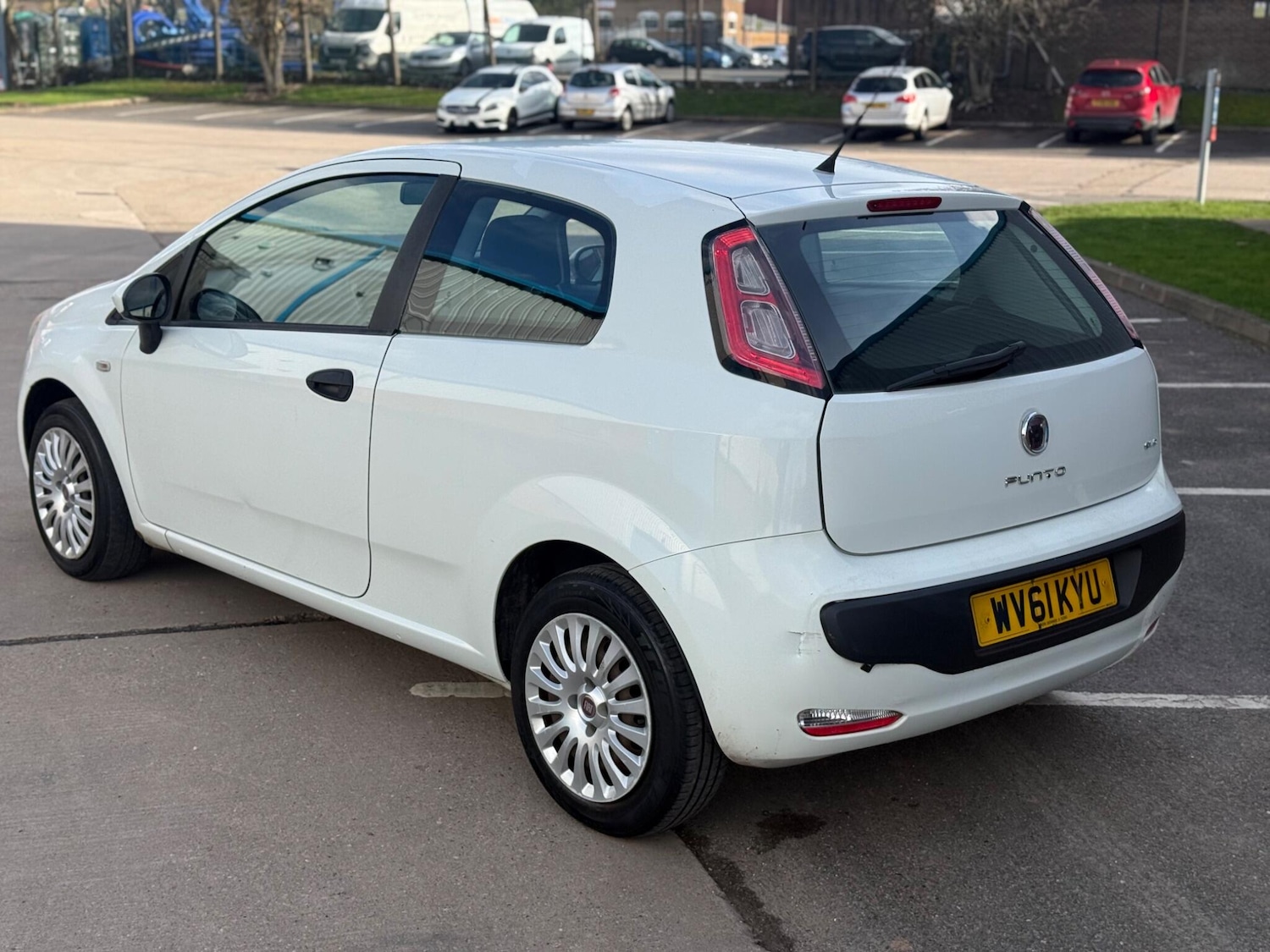 Used Fiat Punto Evo 2011 for sale - 77658210: Photo 8