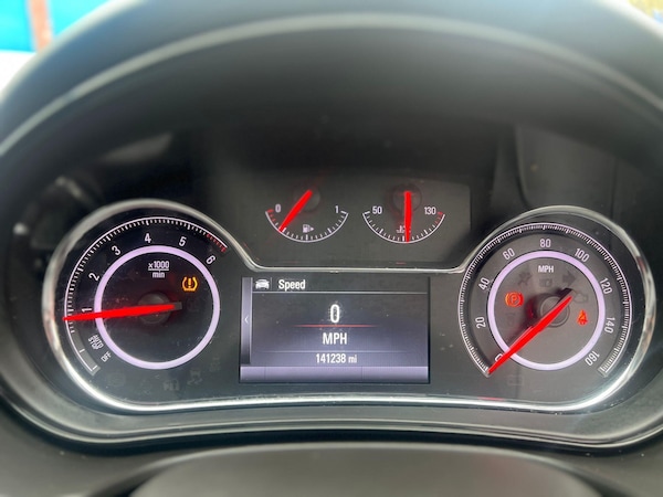 Used Vauxhall Insignia 2015 for sale - 76270428: Photo 14