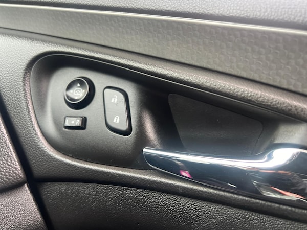Used Vauxhall Insignia 2015 for sale - 76270428: Photo 17