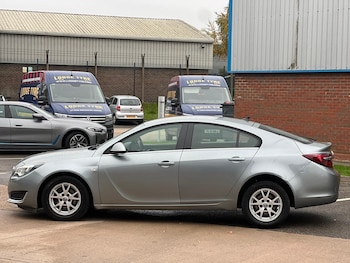 Used Vauxhall Insignia 2015 for sale - 76270428: Photo