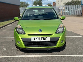 Used Renault Clio 2011 for sale - 75540280: Photo