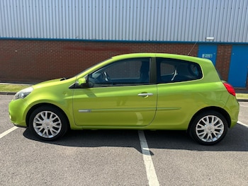 Used Renault Clio 2011 for sale - 75540280: Photo