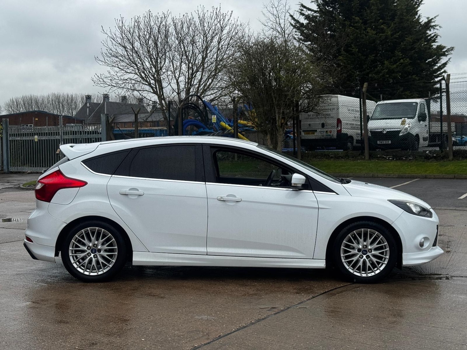 Used Ford Focus 2012 for sale - 78047566: Photo 4