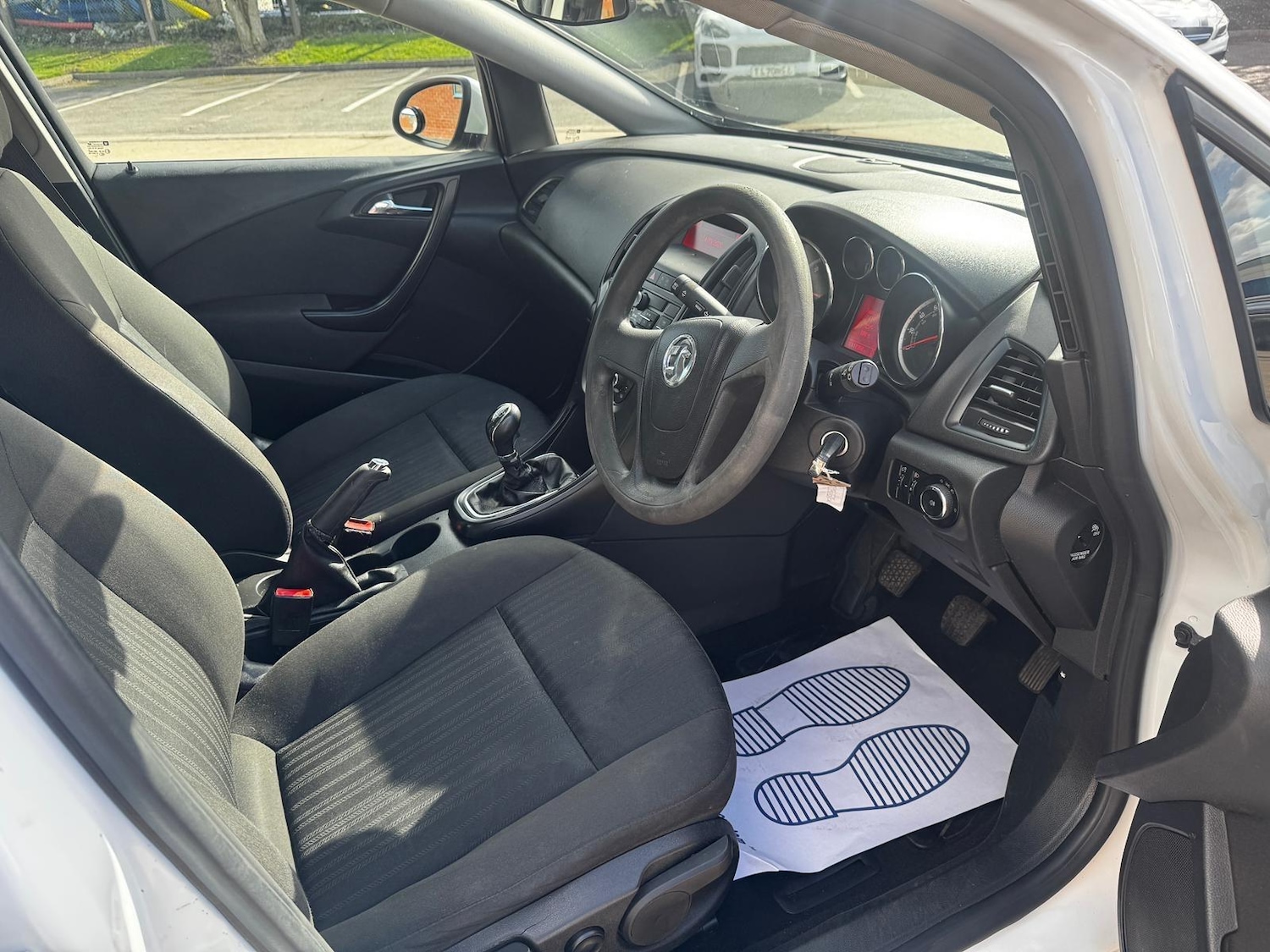 Used Vauxhall Astra 2013 for sale - 77892898: Photo 17