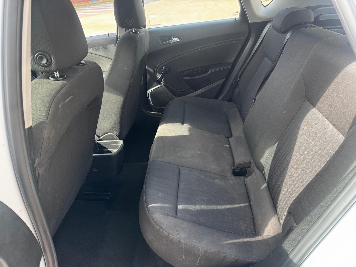 Used Vauxhall Astra 2013 for sale - 77892898: Photo 18