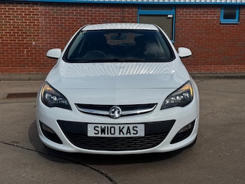 Vauxhall Astra feature image
