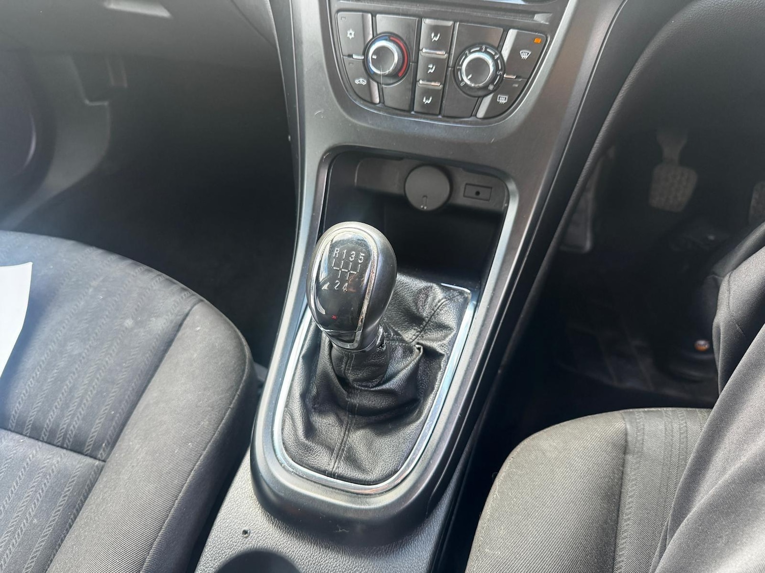 Used Vauxhall Astra 2013 for sale - 77892898: Photo 20