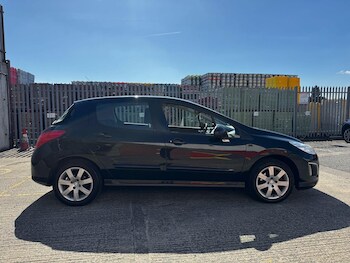 Used Peugeot 308 2013 for sale - 78335110: Photo