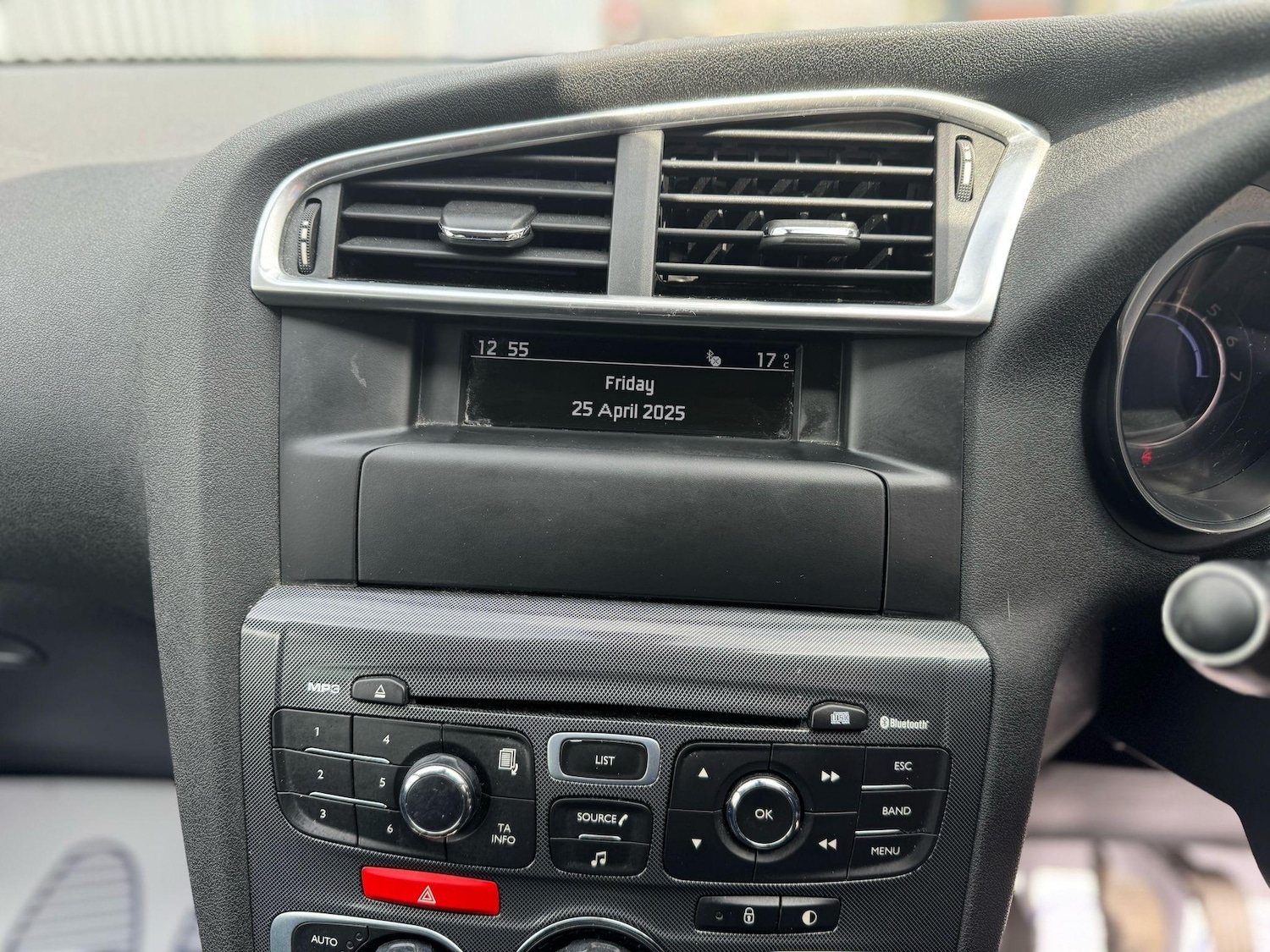 Vehicle 25